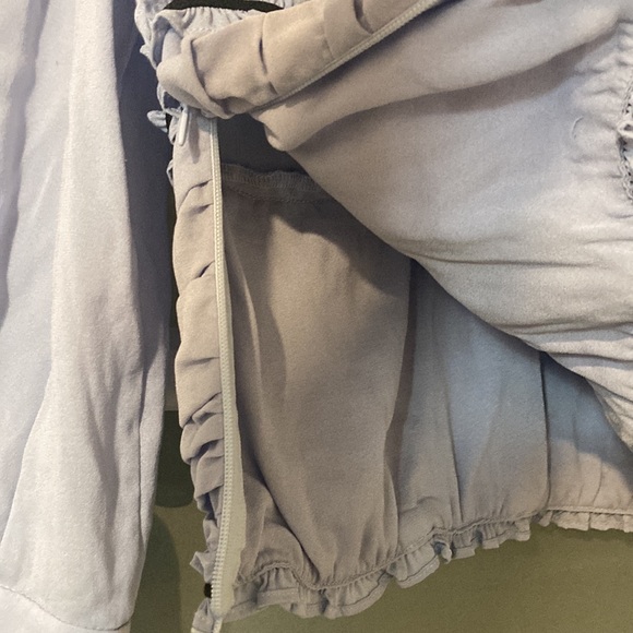 FLEUR DU MAL pastel blue ruched blouse, size small - Picture 8 of 9